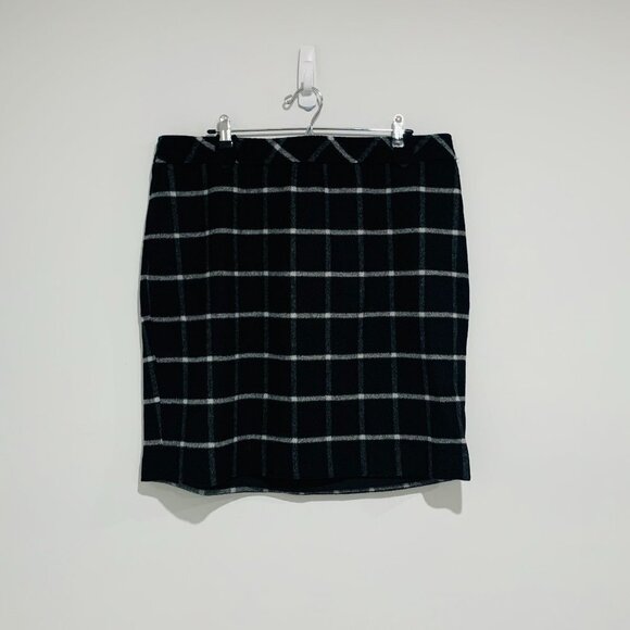 Talbots Dresses & Skirts - Talbots Women Black Checkered Skirt Size 20